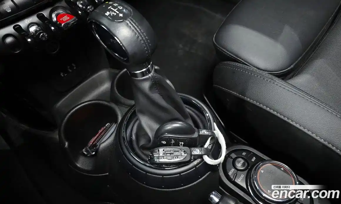 Mini Cooper 2017 1.5 Автомат в Москве № 189965, фото 5