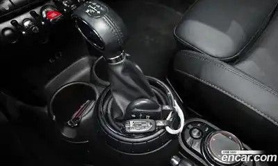 Mini Cooper 2017 1.5 Автомат в Москве № 189965, миниатюра 5