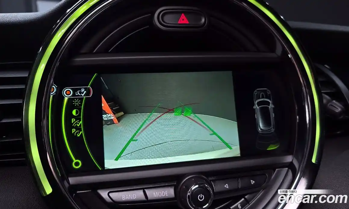 Mini Cooper 2017 1.5 Автомат в Москве № 189965, фото 8