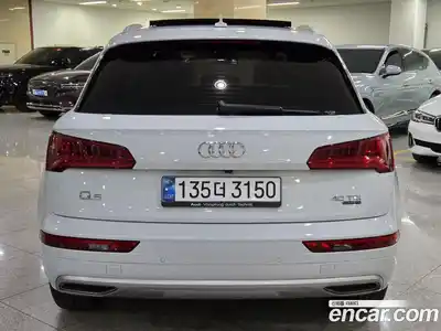 Audi Q5 2020 2.0 Автомат в Москве № 190391, миниатюра 4