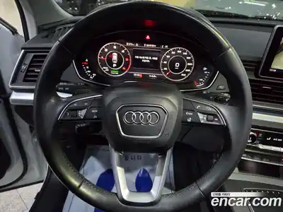 Audi Q5 2020 2.0 Автомат в Москве № 190391, миниатюра 9