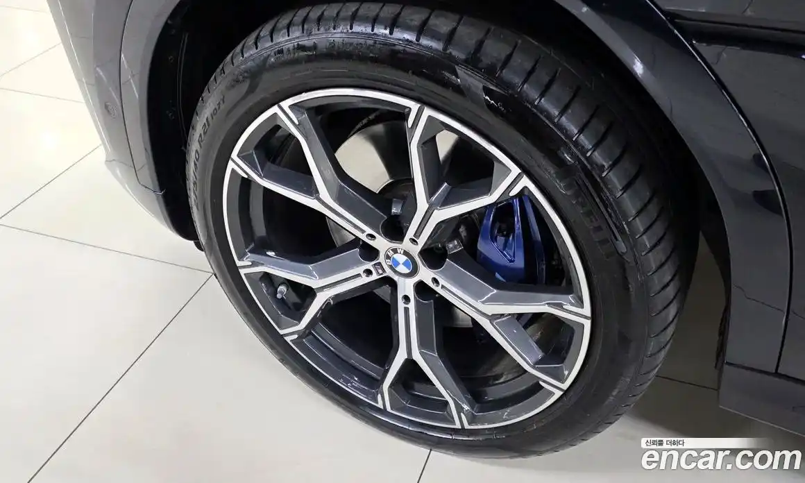 BMW X6 2022 3.0 Автомат в Москве № 191755, фото 20