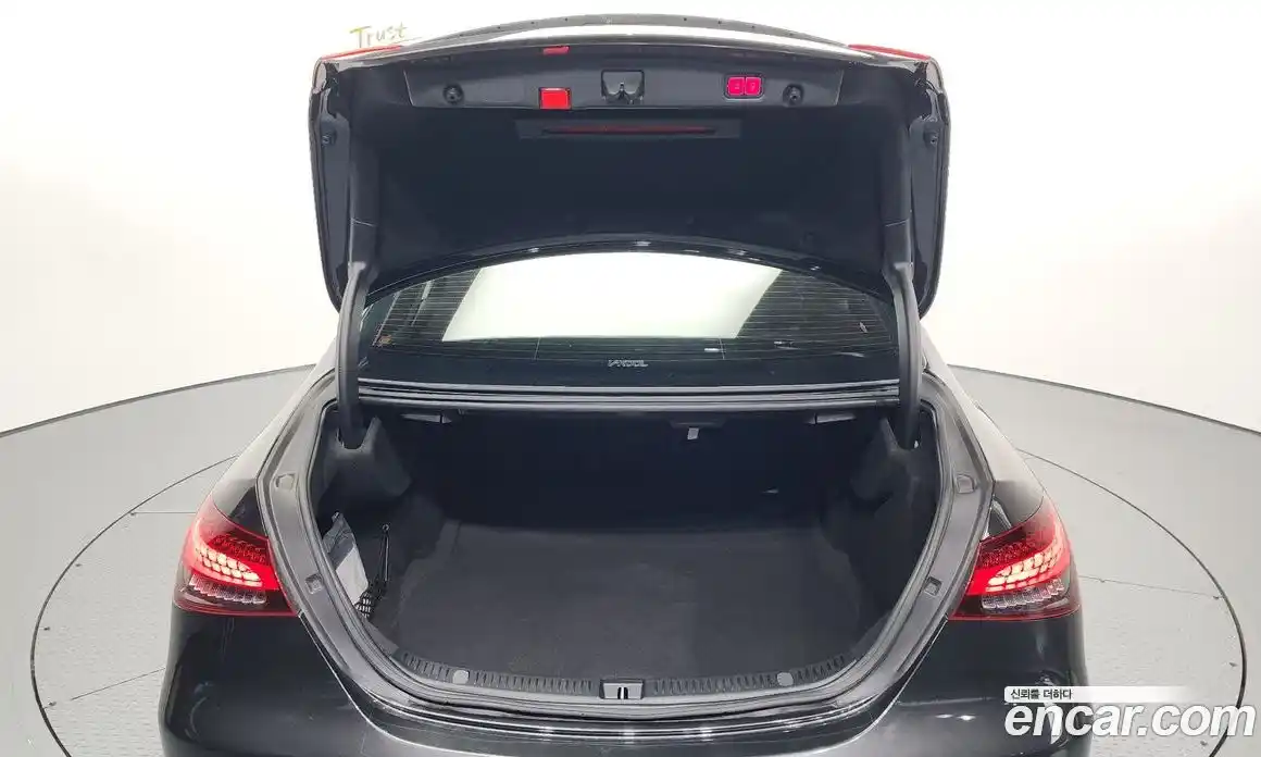 Mercedes-Benz E-Class 2021 1.9 Автомат в Москве № 194009, фото 12