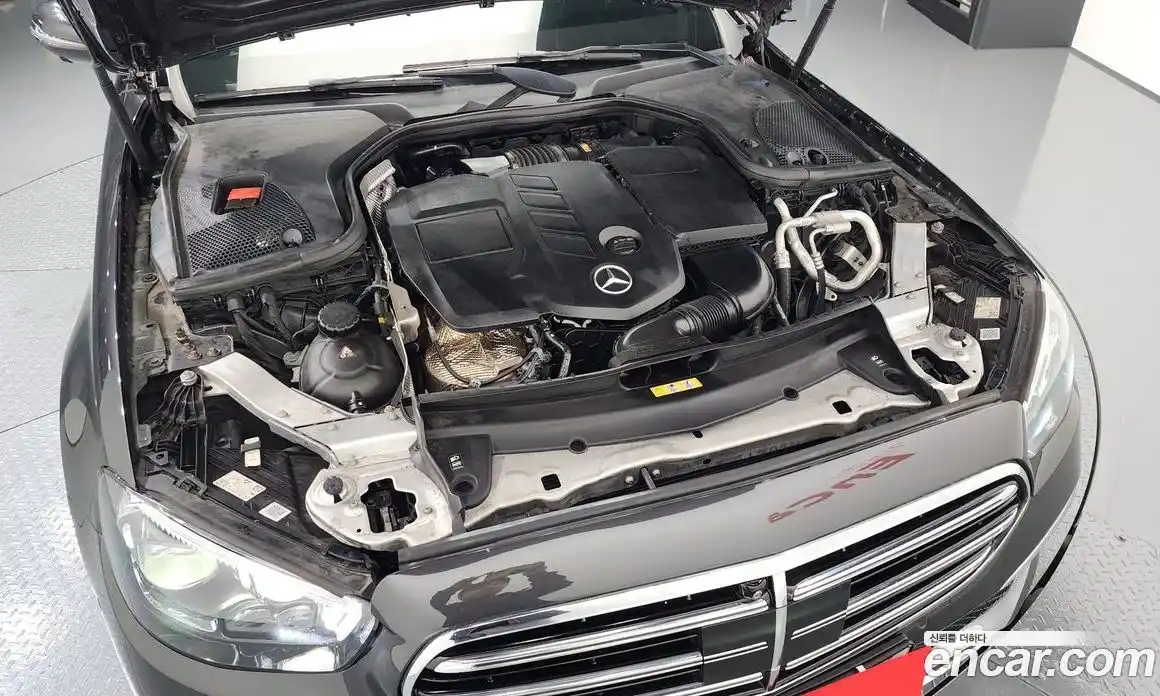 Mercedes-Benz E-Class 2021 1.9 Автомат в Москве № 194009, фото 2