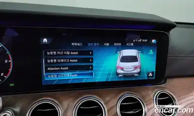 Mercedes-Benz E-Class 2021 1.9 Автомат в Москве № 194009, миниатюра 4