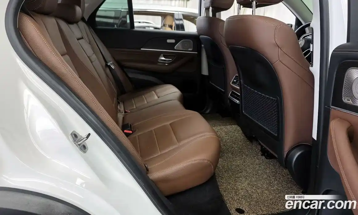 Mercedes-Benz GLE-Class 2024 2.0 Автомат в Москве № 194408, фото 15