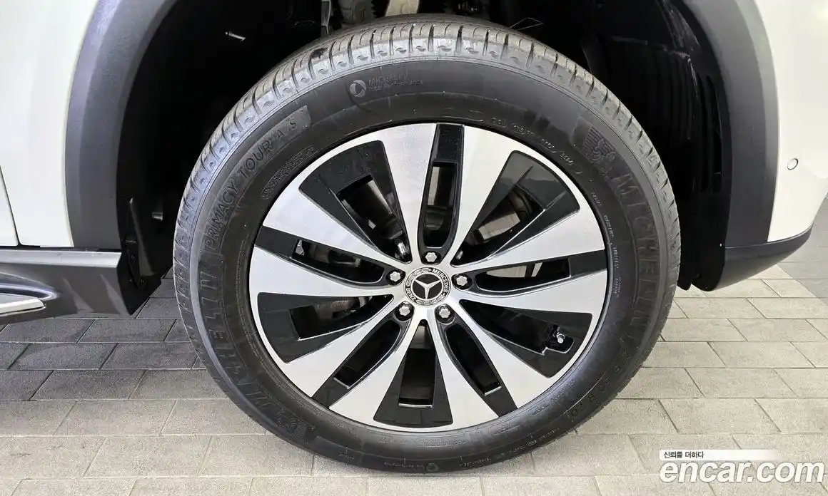 Mercedes-Benz GLE-Class 2024 2.0 Автомат в Москве № 194408, фото 18