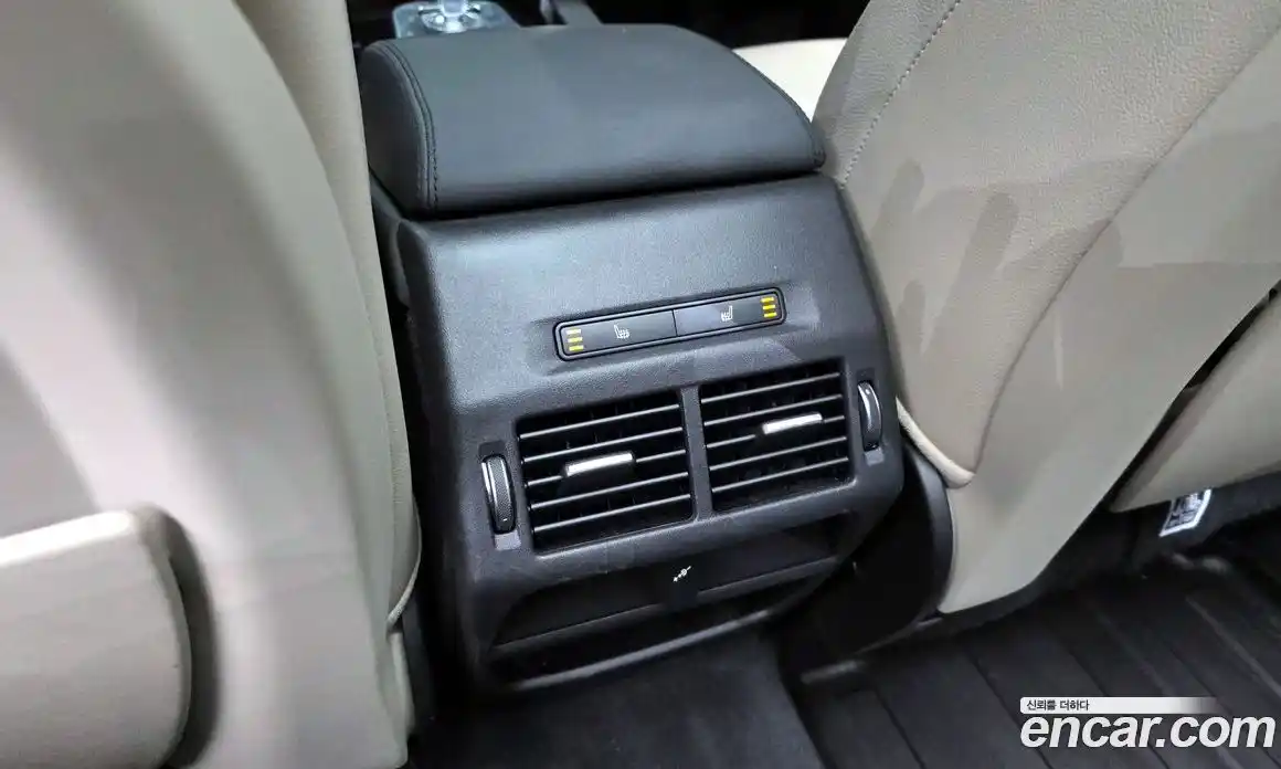 Land Rover Discovery Sport 2020 2.0 Автомат в Москве № 198258, фото 13