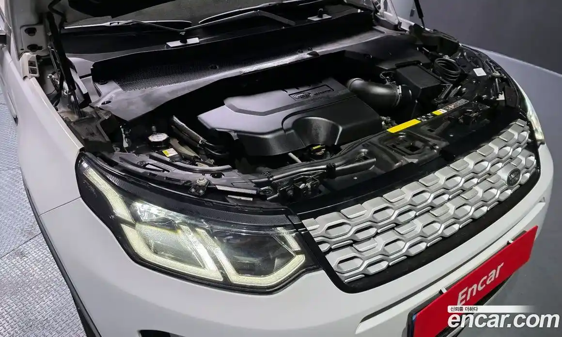 Land Rover Discovery Sport 2020 2.0 Автомат в Москве № 198258, фото 5