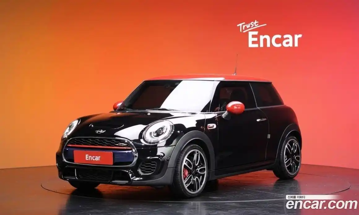 Mini Cooper 2018 2.0 Автомат в Москве № 198407, фото 20