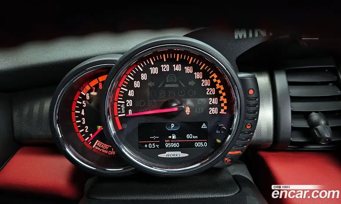 Mini Cooper 2018 2.0 Автомат в Москве № 198407, фото 7