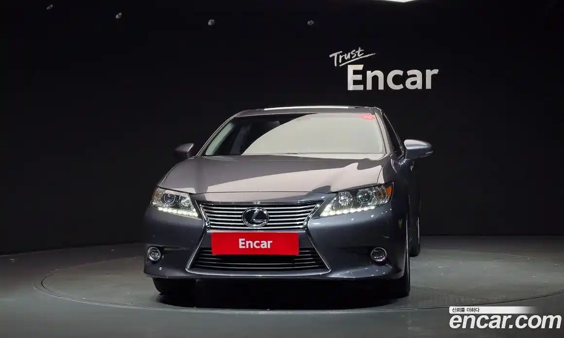 Lexus ES 2014 3.5 Автомат в Москве № 198804, фото 19