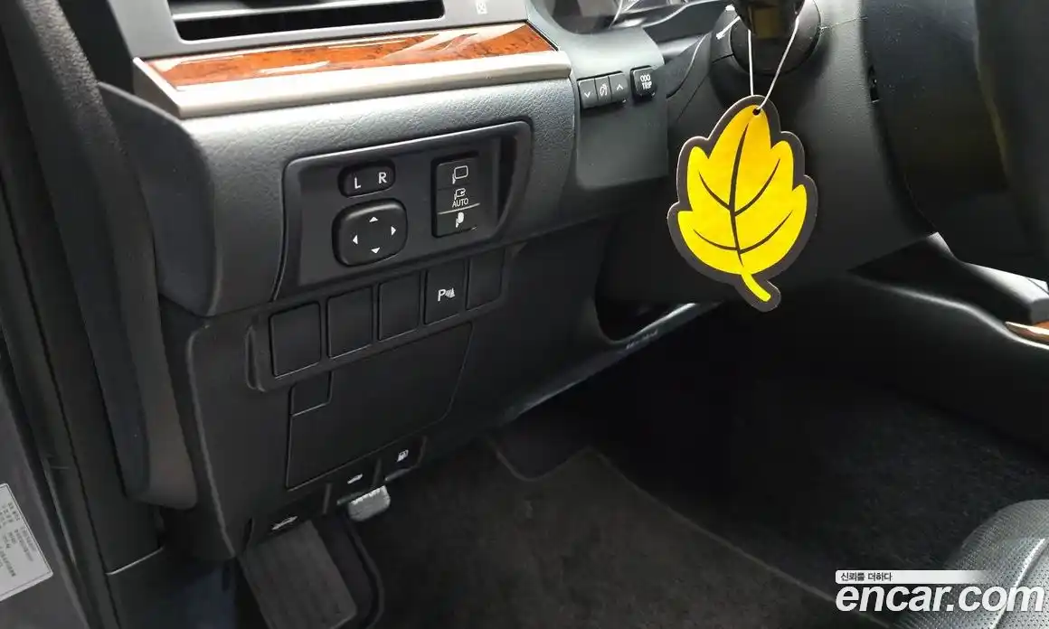 Lexus ES 2014 3.5 Автомат в Москве № 198804, фото 20