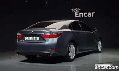 Lexus ES 2014 3.5 Автомат в Москве № 198804, миниатюра 7