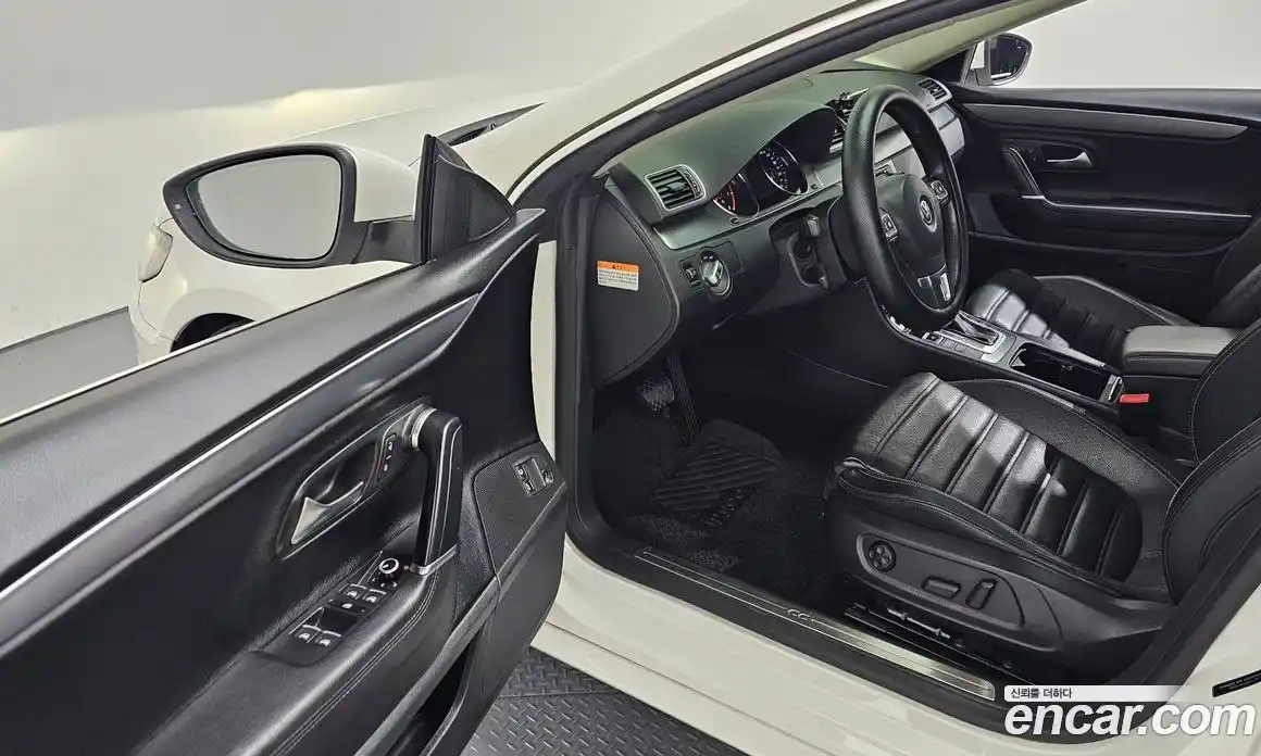 Volkswagen CC 2014 2.0 Автомат в Москве № 199172, фото 19