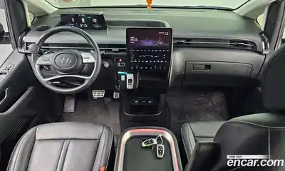 Hyundai Staria, 2024