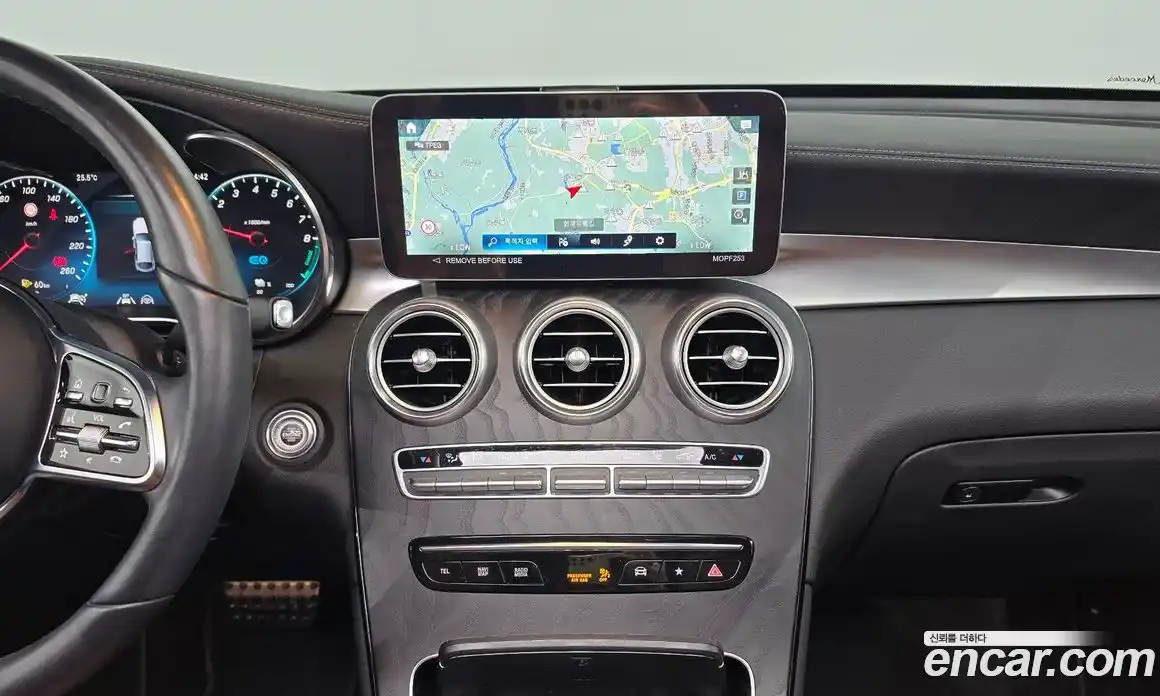 Mercedes-Benz GLC-Class 2023 2.0 Автомат в Москве № 206509, фото 19