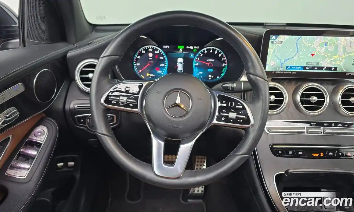 Mercedes-Benz GLC-Class 2023 2.0 Автомат в Москве № 206509, фото 10