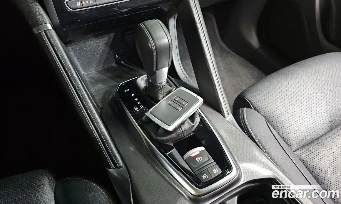 Renault QM6 2020 2.0 Автомат в Москве № 207571, фото 19