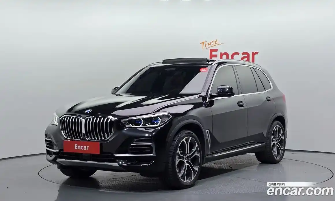 BMW X5 2023 3.0 Автомат в Москве № 210383, фото 1