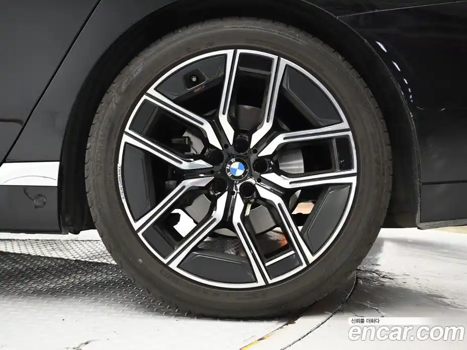 BMW 7-Series 2025 3.0 Автомат в Москве № 210516, фото 5