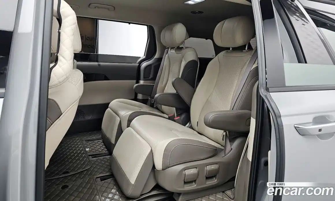 Kia Canival 2025 2.2 Автомат в Москве № 2107, фото 14