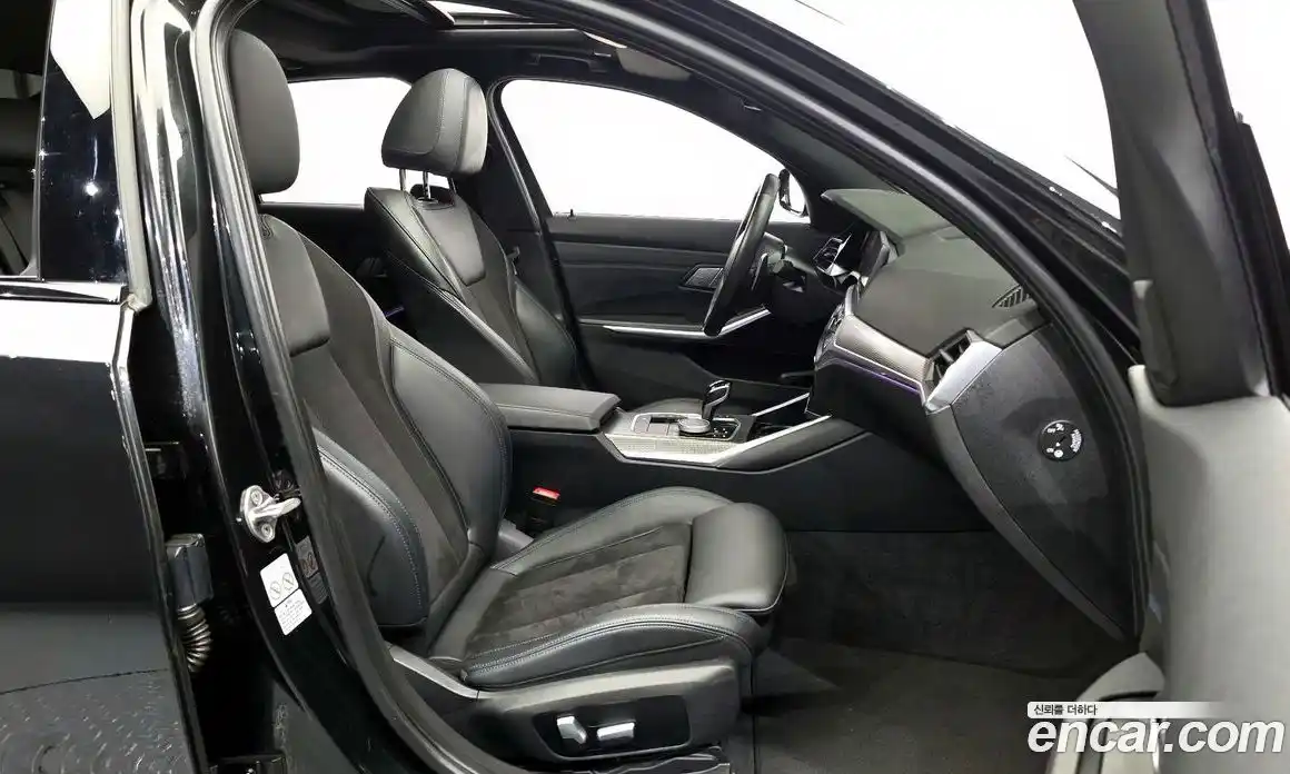 BMW 3-Series 2021 2.0 Автомат в Москве № 211745, фото 11