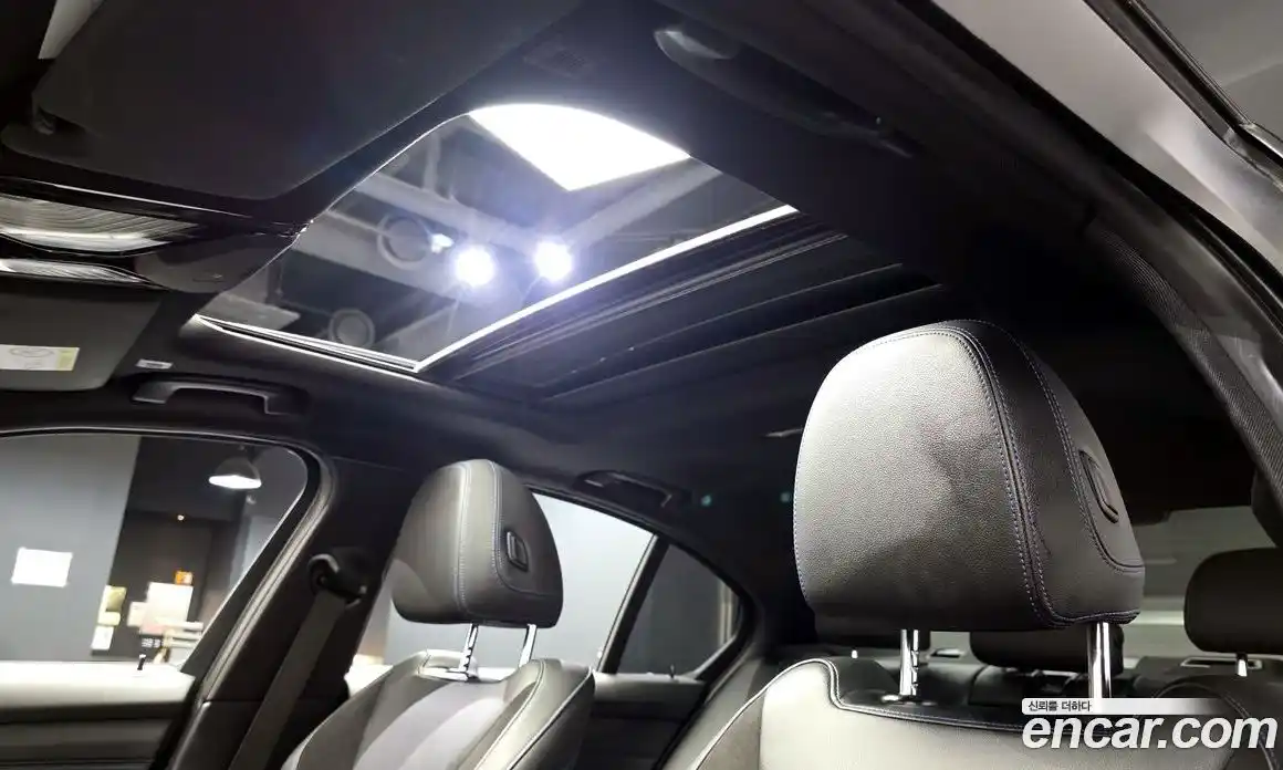 BMW 3-Series 2021 2.0 Автомат в Москве № 211745, фото 16