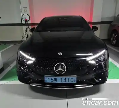 Mercedes-Benz EQE, 2022