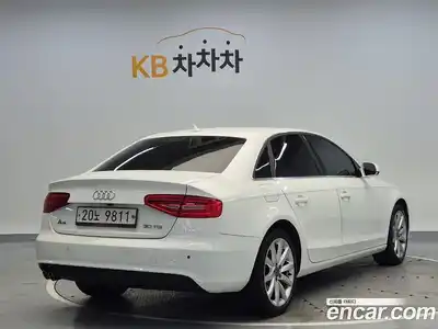 Audi A4 2015 2.0 Автомат в Москве № 212261, миниатюра 2