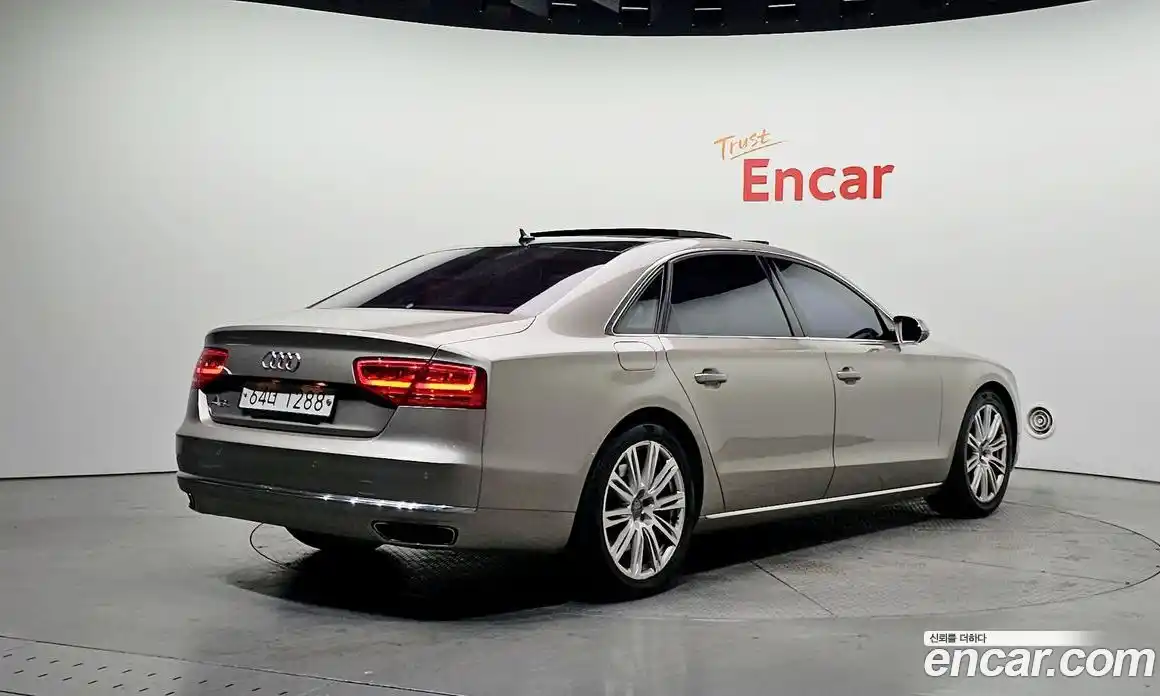 Audi A8 2012 4.2 Автомат в Москве № 212668, фото 13