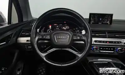 Audi Q7 2019 2.0 Автомат в Москве № 212689, миниатюра 2