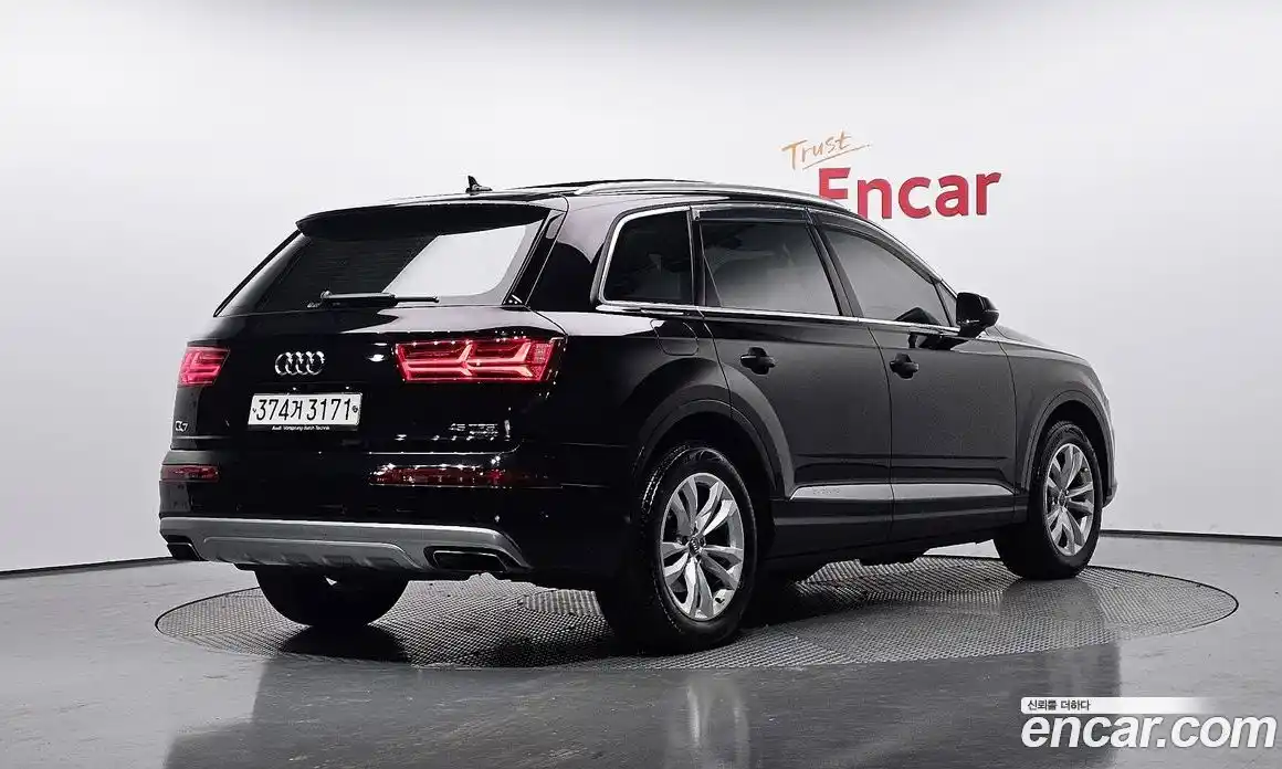 Audi Q7 2019 2.0 Автомат в Москве № 212689, фото 9