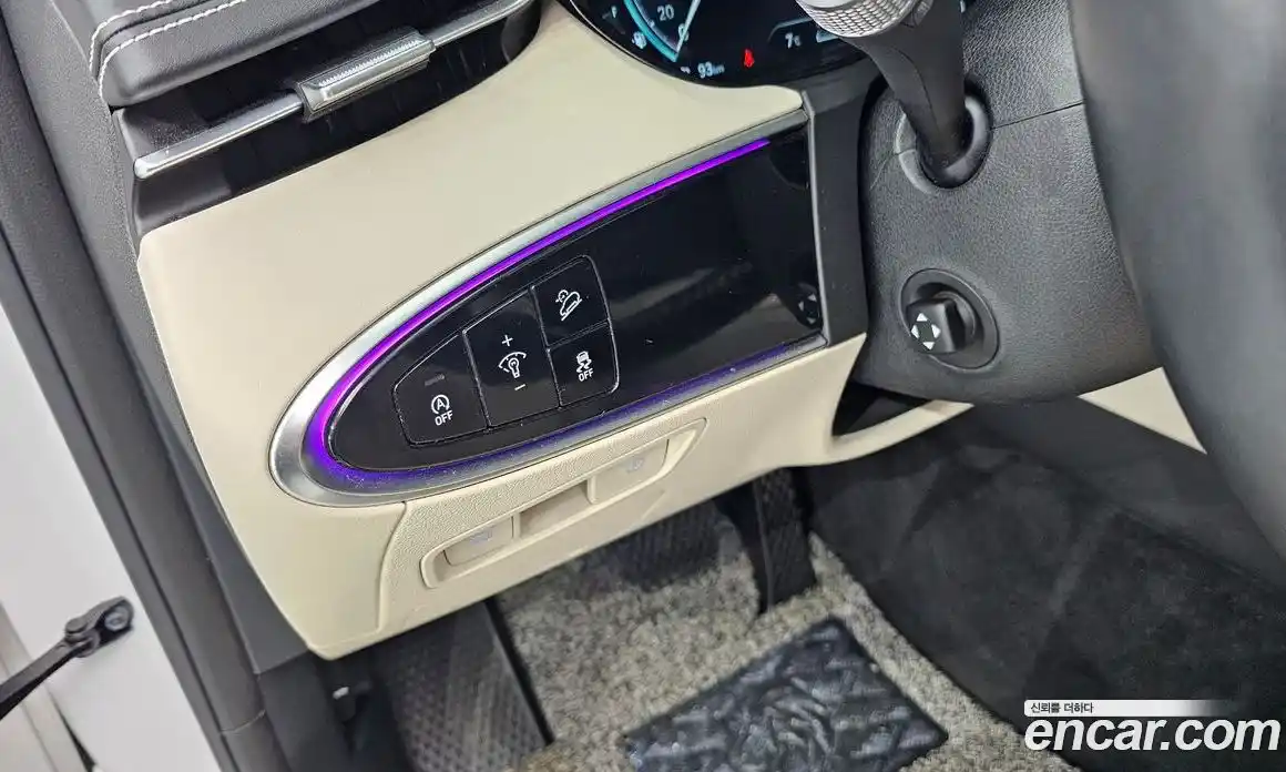 Genesis GV70 2022 2.2 Автомат в Москве № 21311, фото 17