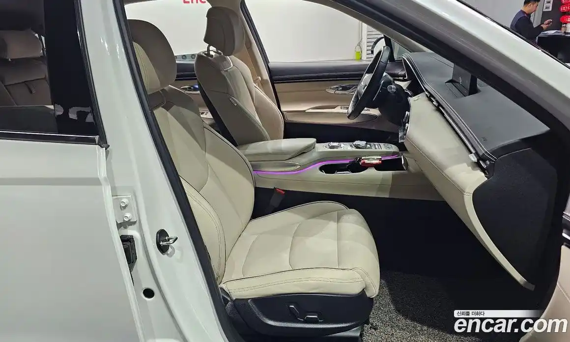 Genesis GV70 2022 2.2 Автомат в Москве № 21311, фото 10