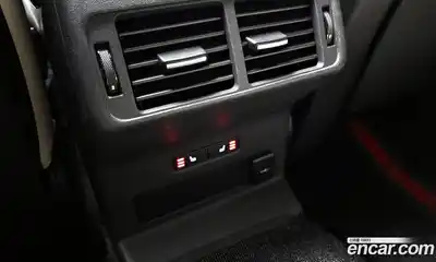 Land Rover Range-Rover Velar 2022 2.0 Автомат в Москве № 213317, миниатюра 3