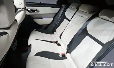 Land Rover Range-Rover Velar 2022 2.0 Автомат в Москве № 213317, миниатюра 7