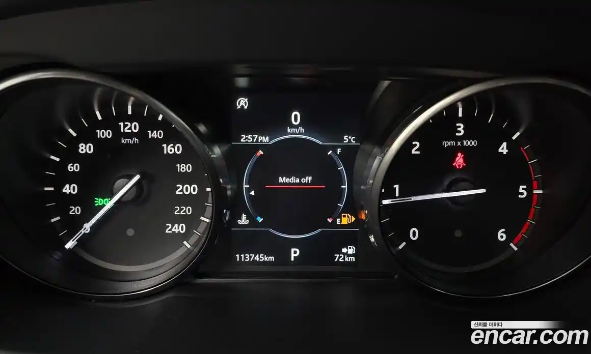 Land Rover Discovery Sport 2018 2.0 Автомат в Москве № 213680, фото 15