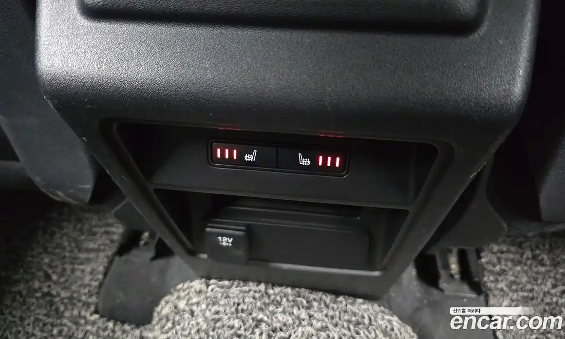 Land Rover Discovery Sport 2018 2.0 Автомат в Москве № 213680, фото 10