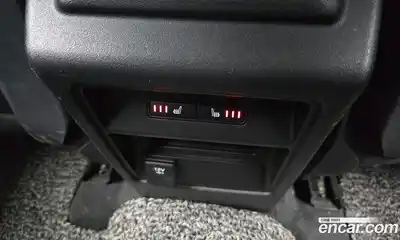 Land Rover Discovery Sport 2018 2.0 Автомат в Москве № 213680, миниатюра 10