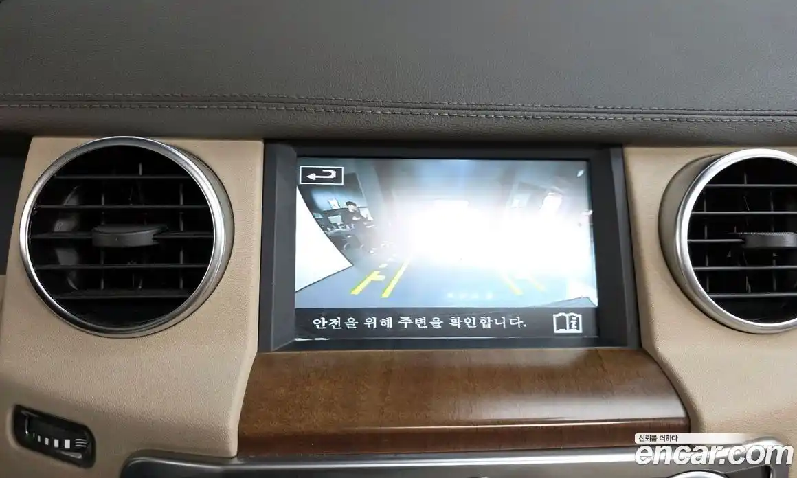 Land Rover Discovery 2016 3.0 Автомат в Москве № 213747, фото 13