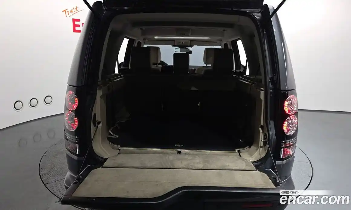 Land Rover Discovery 2016 3.0 Автомат в Москве № 213747, фото 5