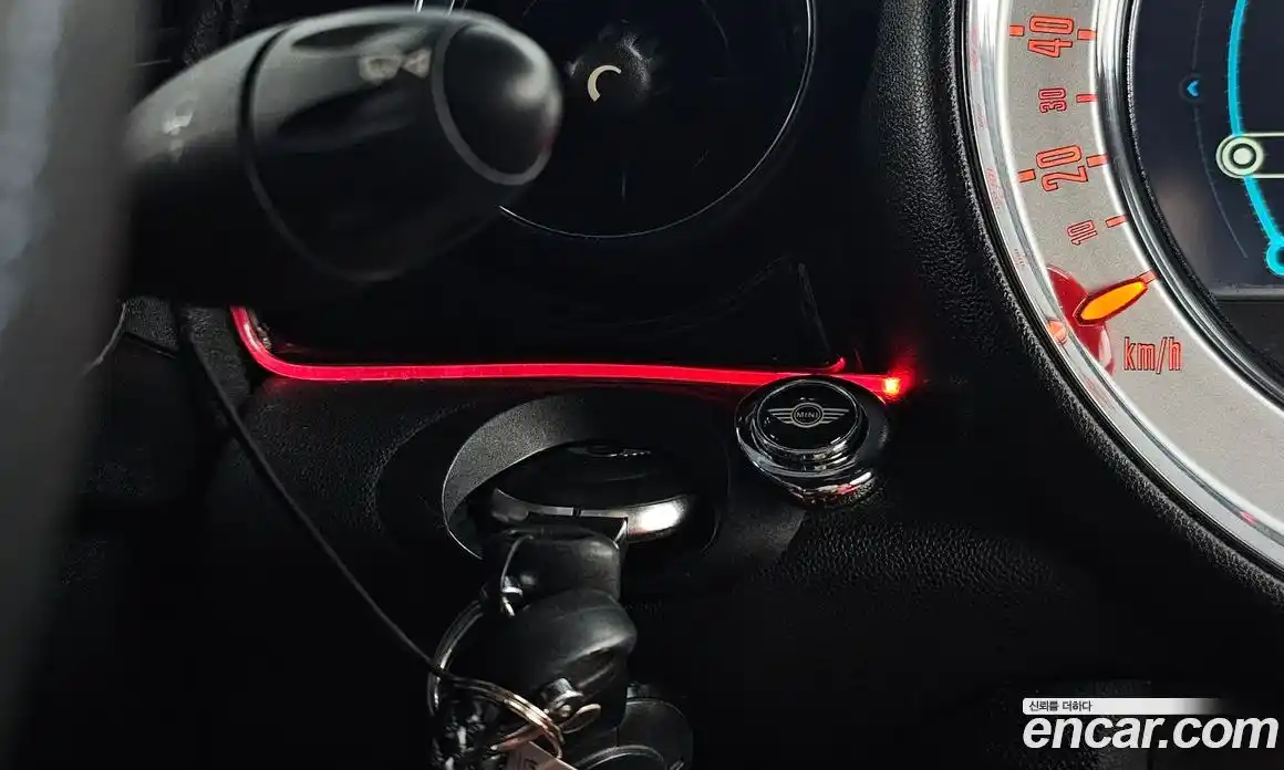 Mini Coupe 2013 2.0 Автомат в Москве № 214385, фото 15