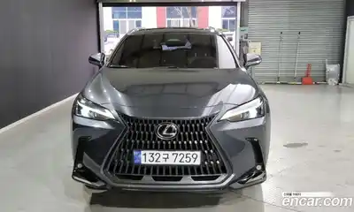 Lexus NX 2024 2.5 Автомат в Москве № 214814, миниатюра 2