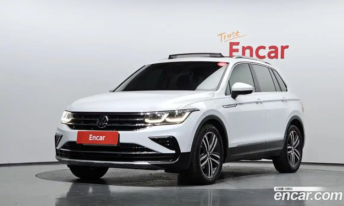 Volkswagen Tiguan 2022 2.0 Автомат в Москве № 214978, фото 11