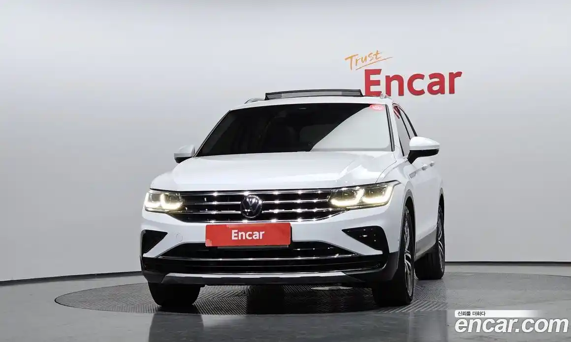 Volkswagen Tiguan 2022 2.0 Автомат в Москве № 214978, фото 12