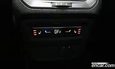 Volkswagen Tiguan 2022 2.0 Автомат в Москве № 214978, миниатюра 3