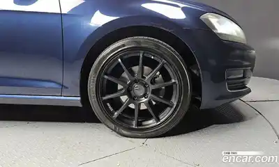 Volkswagen Golf 2016 2.0 Автомат в Москве № 215370, миниатюра 5