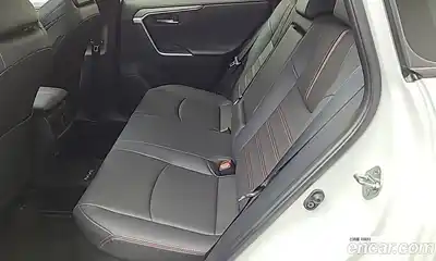 Toyota RAV4 2025 2.5 Автомат в Москве № 215564, миниатюра 11