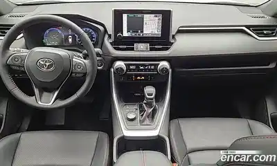 Toyota RAV4 2025 2.5 Автомат в Москве № 215564, миниатюра 9